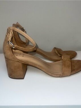 A New Day Classic Ankle-Strap Block Heel Sandals in Camel Suede